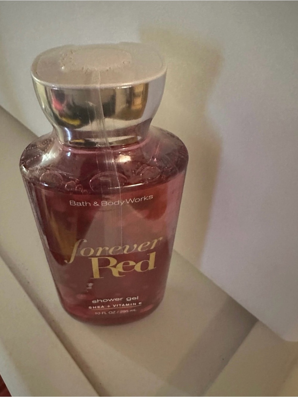Bath & Body Works Forever Red Shower Gel - Red